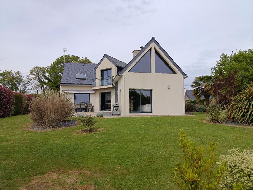 GOURIN Maison 123 M2  3 chambres 1