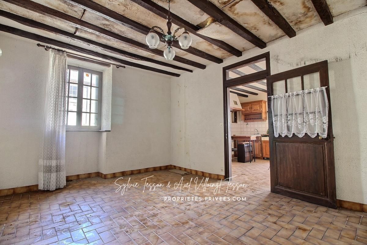 LOIGNY-LA-BATAILLE Maison à Rénover  Loigny-la-Bataille 1