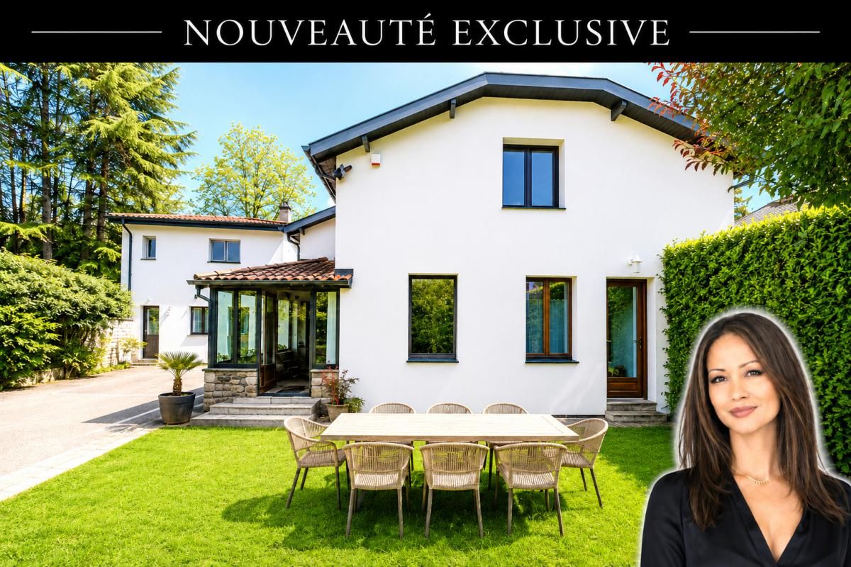 Ensemble immobilier sur terrain paysager de 1302 m²
