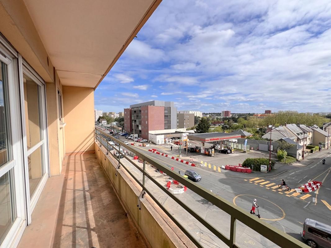 LE MANS Appartement - Le Mans - BOLLEE - T2 - 52 m² 1
