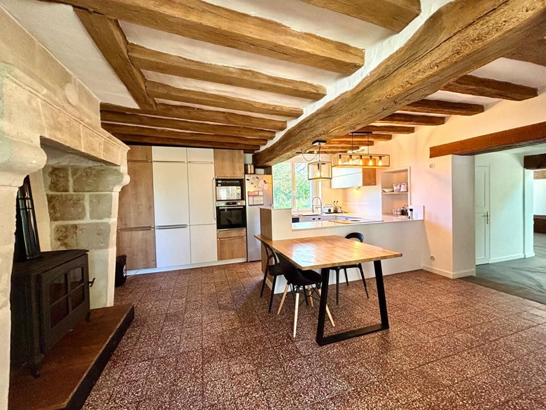 LES ROSIERS-SUR-LOIRE Maison de campagne pleine de charme 4