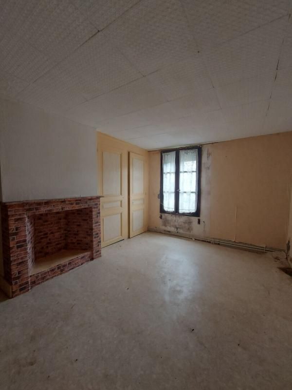 VAUX-MONTREUIL MAISON 3