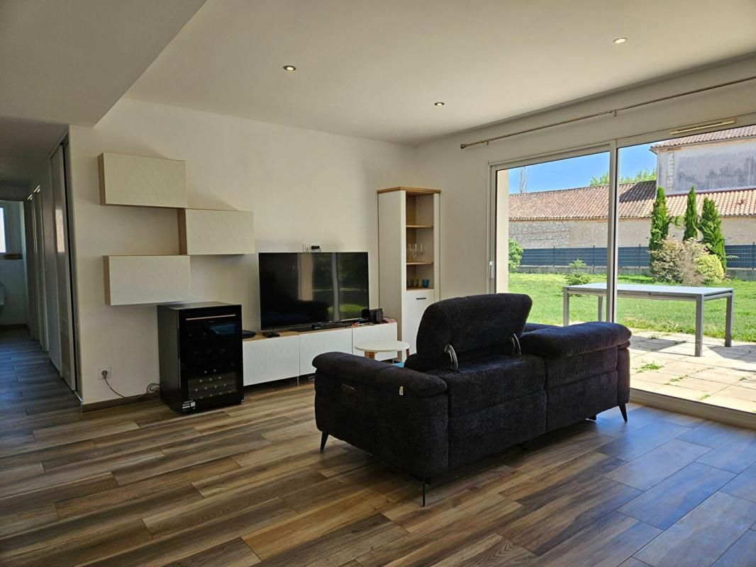 BOE Coup de Coeur à Boé : Maison Contemporaine Impeccable  100m²+ terrain Bâtissable 4