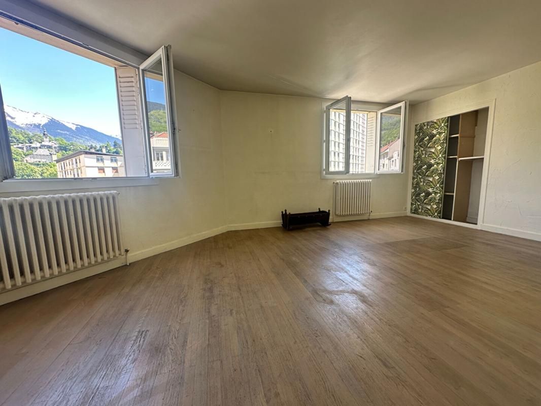 ALBERTVILLE Appartement T2 de 59 m² avec potentiel T3 2