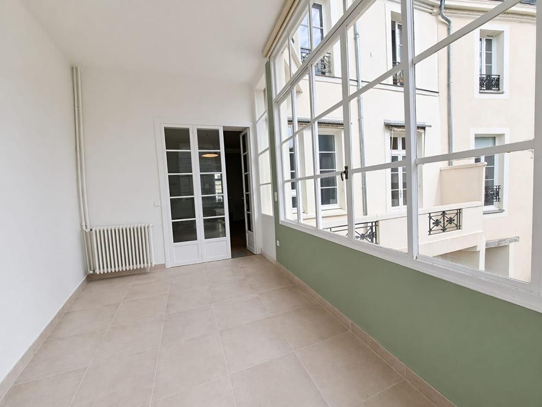 ANGERS Hôtel particulier d'exeption Angers proche place Imbach 4