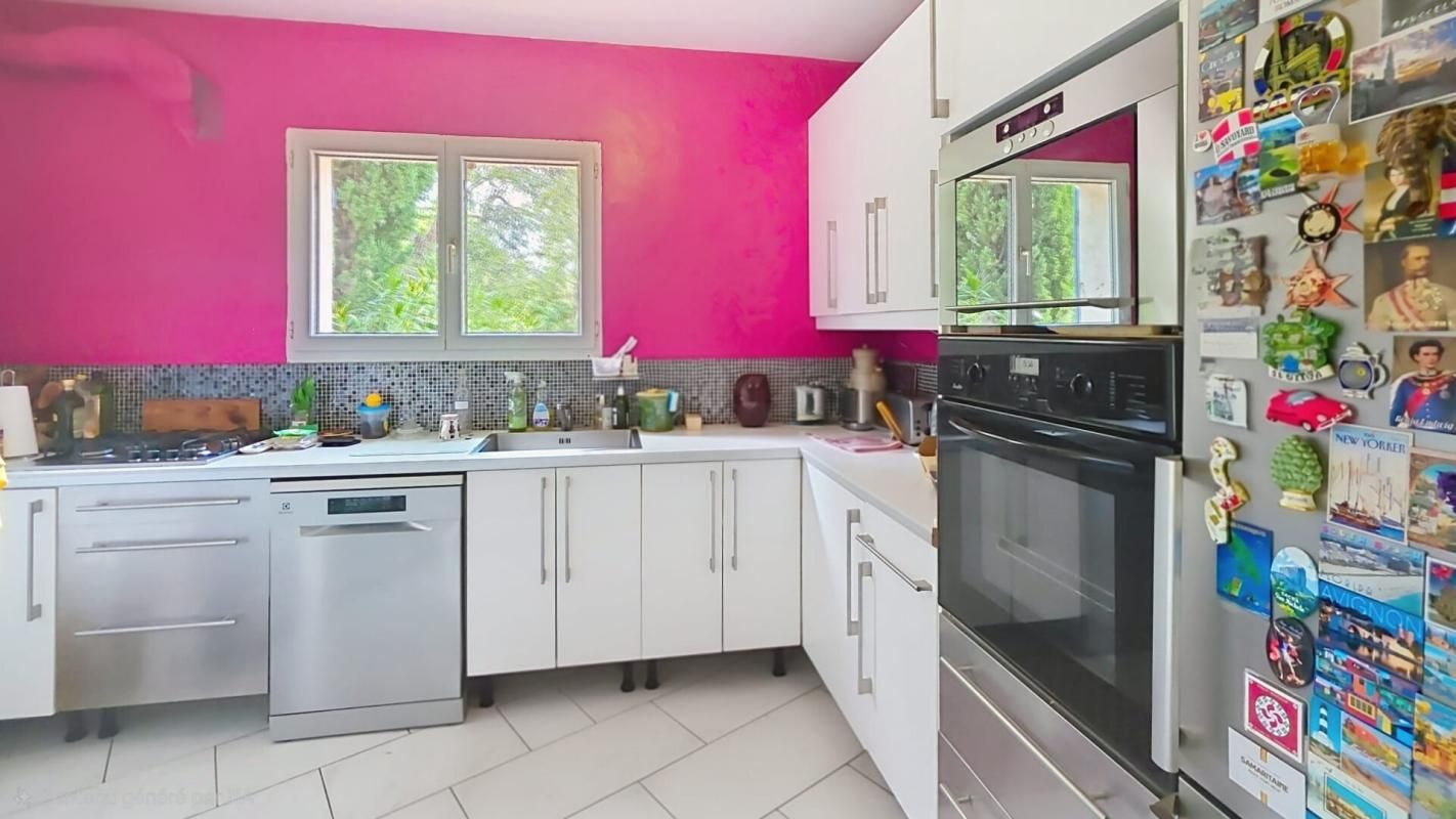 LE CANNET-DES-MAURES belle maison de 120 m² avec Piscine et DOUBLE GARAGE 4