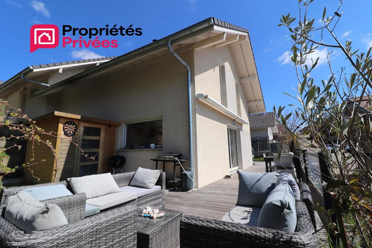 Maison individuelle 132 m²  avec 4 chambres et studio