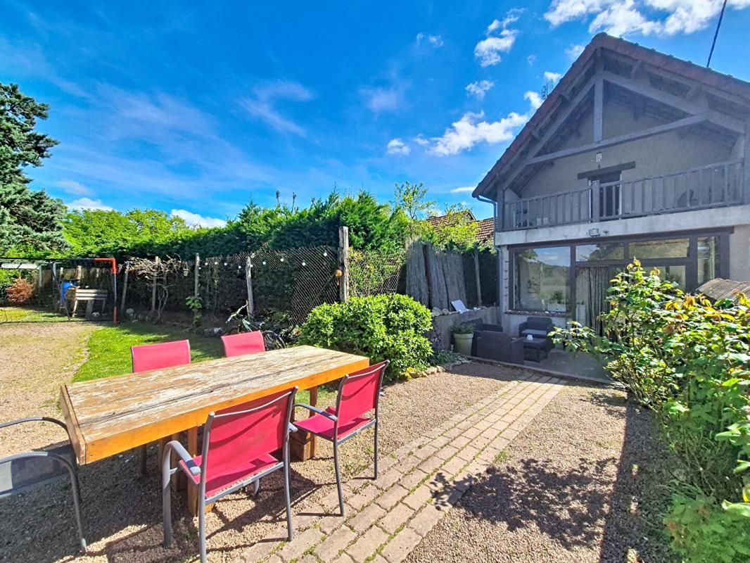 PARASSY Maison Parassy 5 pièce(s) 111 m2 2