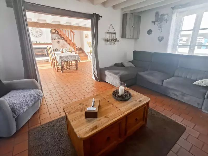 BAILLEAU-L'EVEQUE Maison 72 m² + studio indépendant 25 m2 sur grand terrain de 992 m² ? Bailleau-l'Évêque - au calme 1