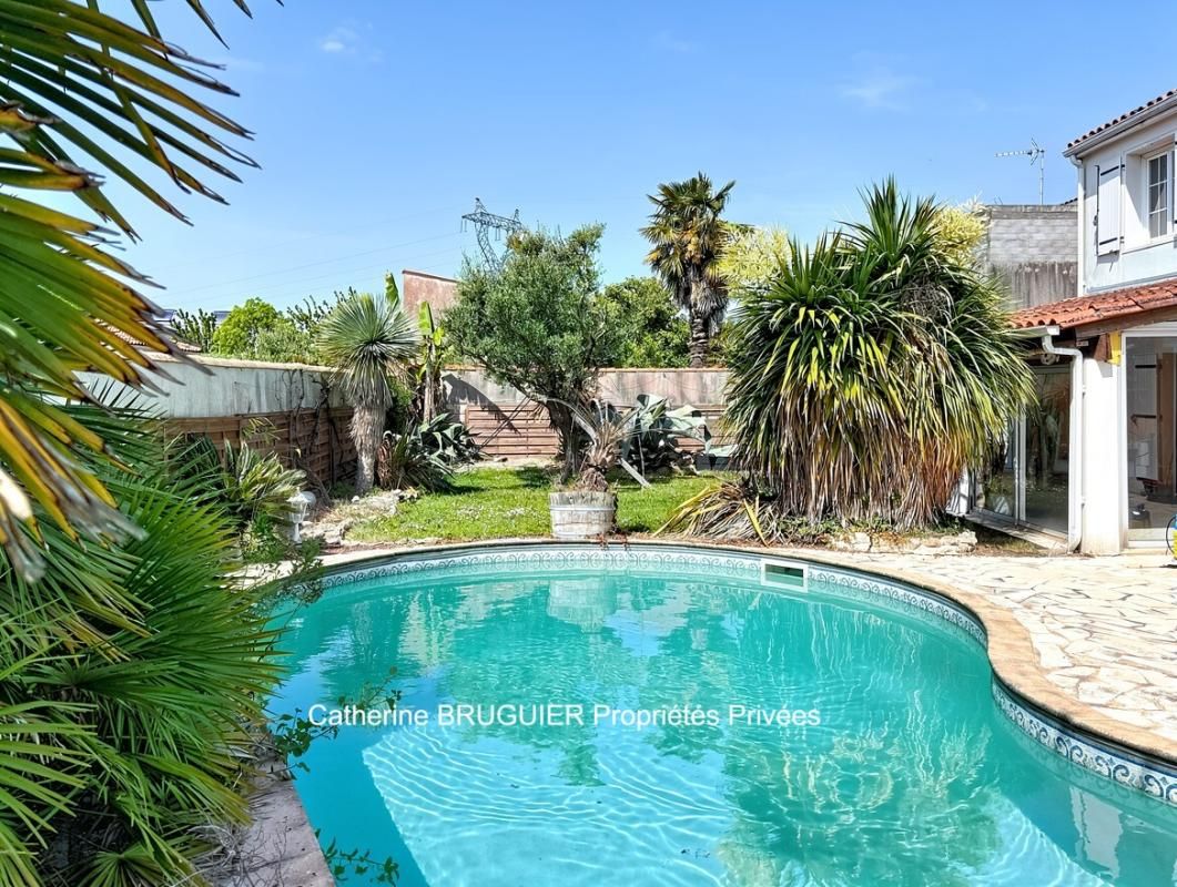 PERIGNY Grande maison familiale 205 m2 - 5 chambres - Secteur recherché aux portes de La Rochelle 4