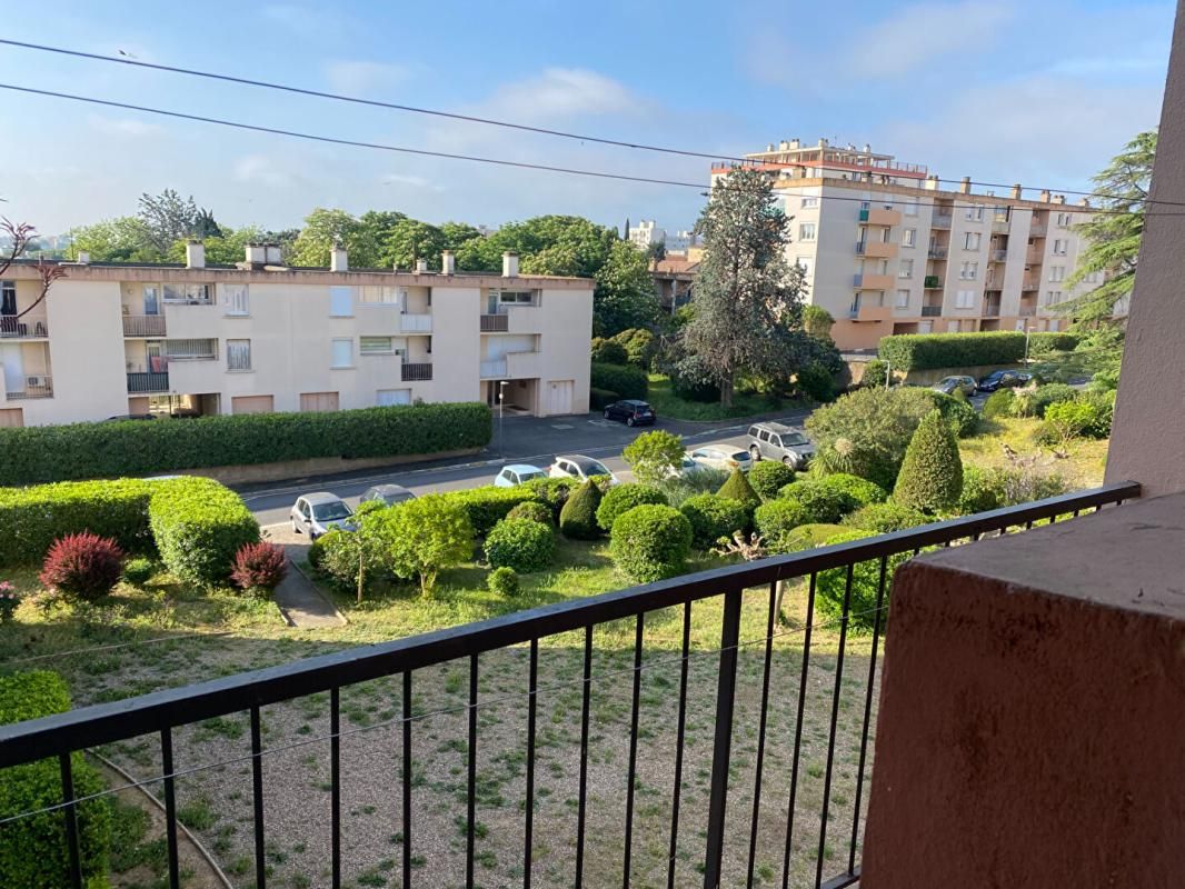 BEZIERS Appartement Beziers 3 pièce(s) 60 m2 3