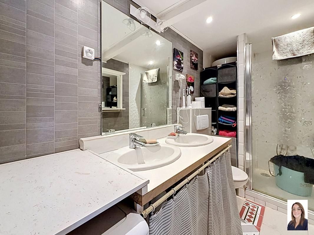 TOURVES Appartement  3 pièce(s)  58m2 3