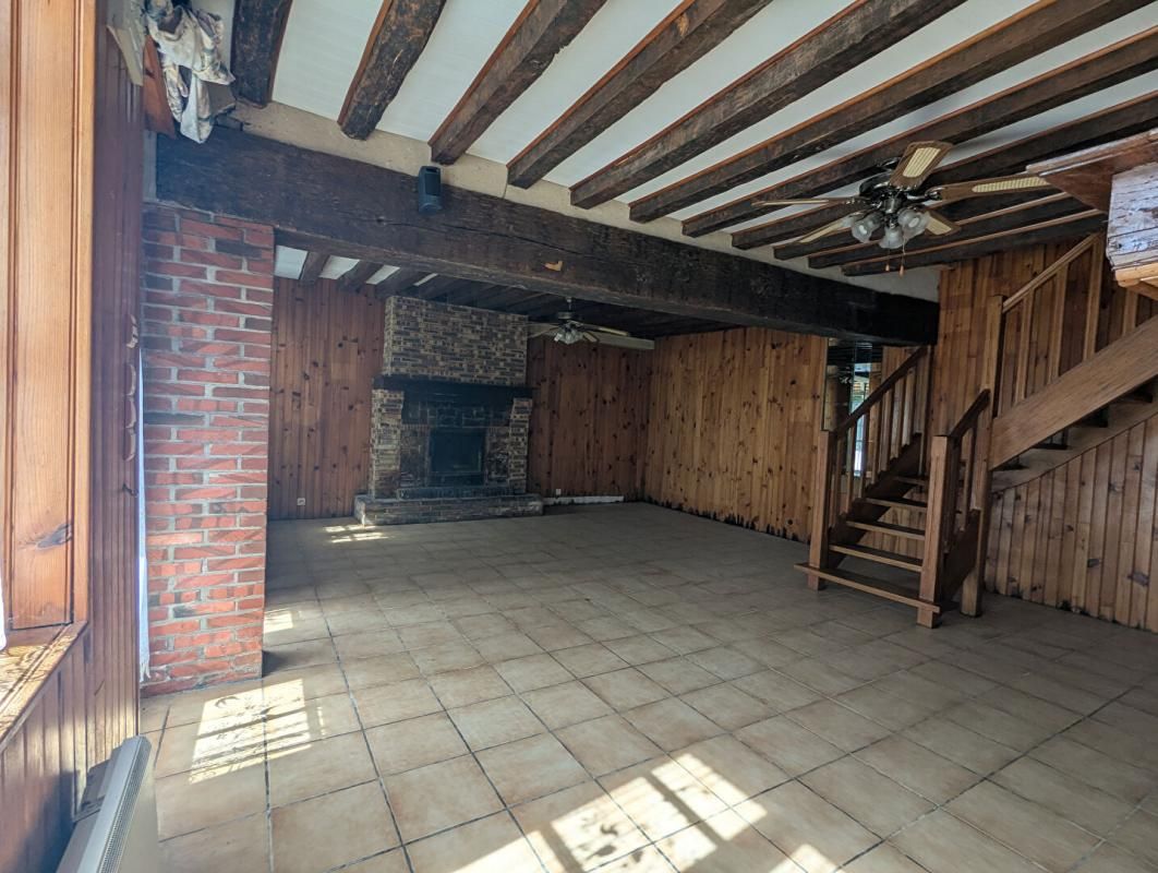 MOUTIERS-AU-PERCHE Propriété 141m2  3 chambres Terrain 617m2 4