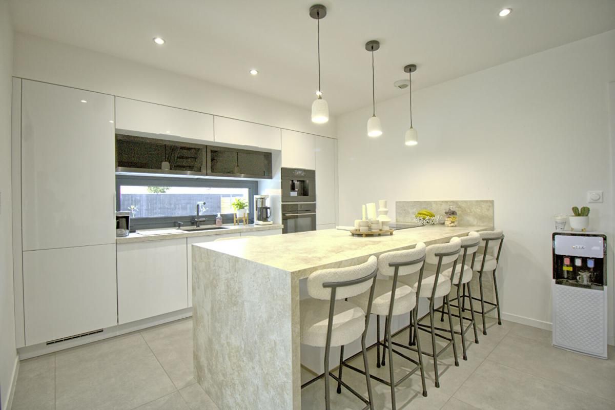 BRAIN-SUR-L'AUTHION Maison de plain pied avec piscine de 2024 Type 5 BRAIN SUR L'AUTHION 3