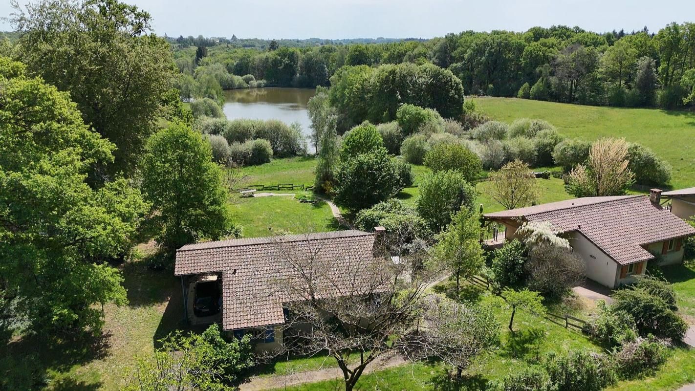 CHAMPS-ROMAIN Maison de plain-pied avec 3 chambres 4