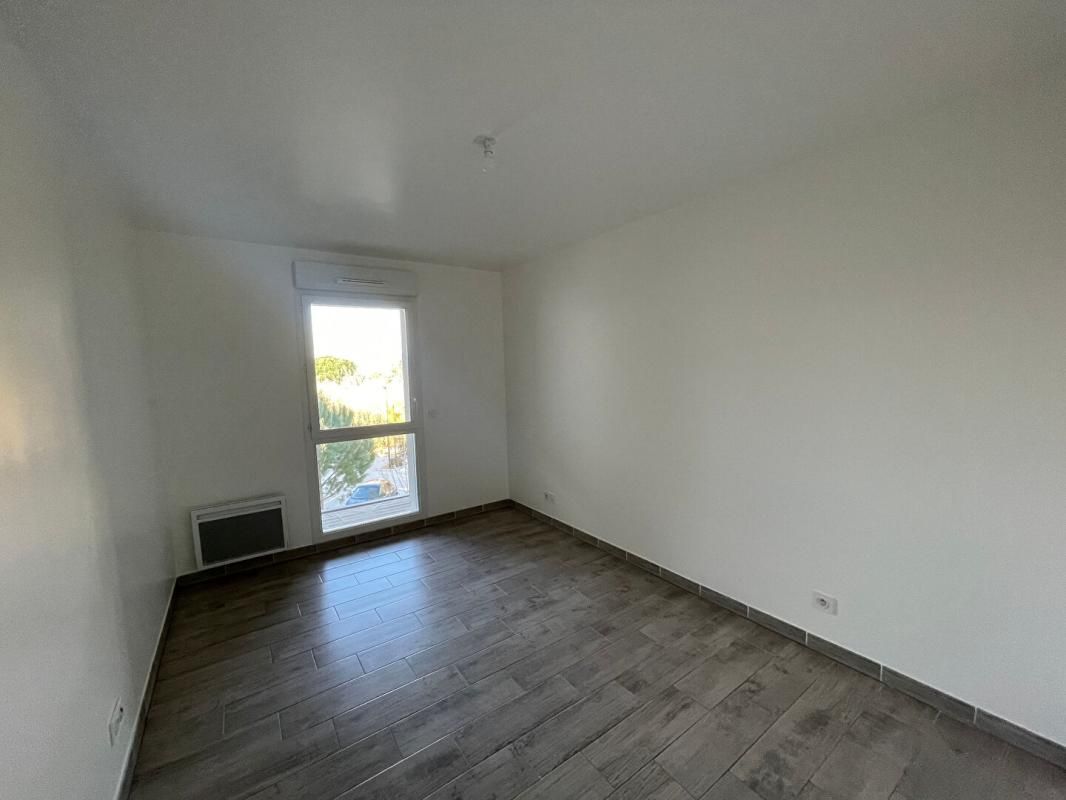 HYERES Plage, Nature et Piscine - T2 récent + parking - Hyères (83400) 4