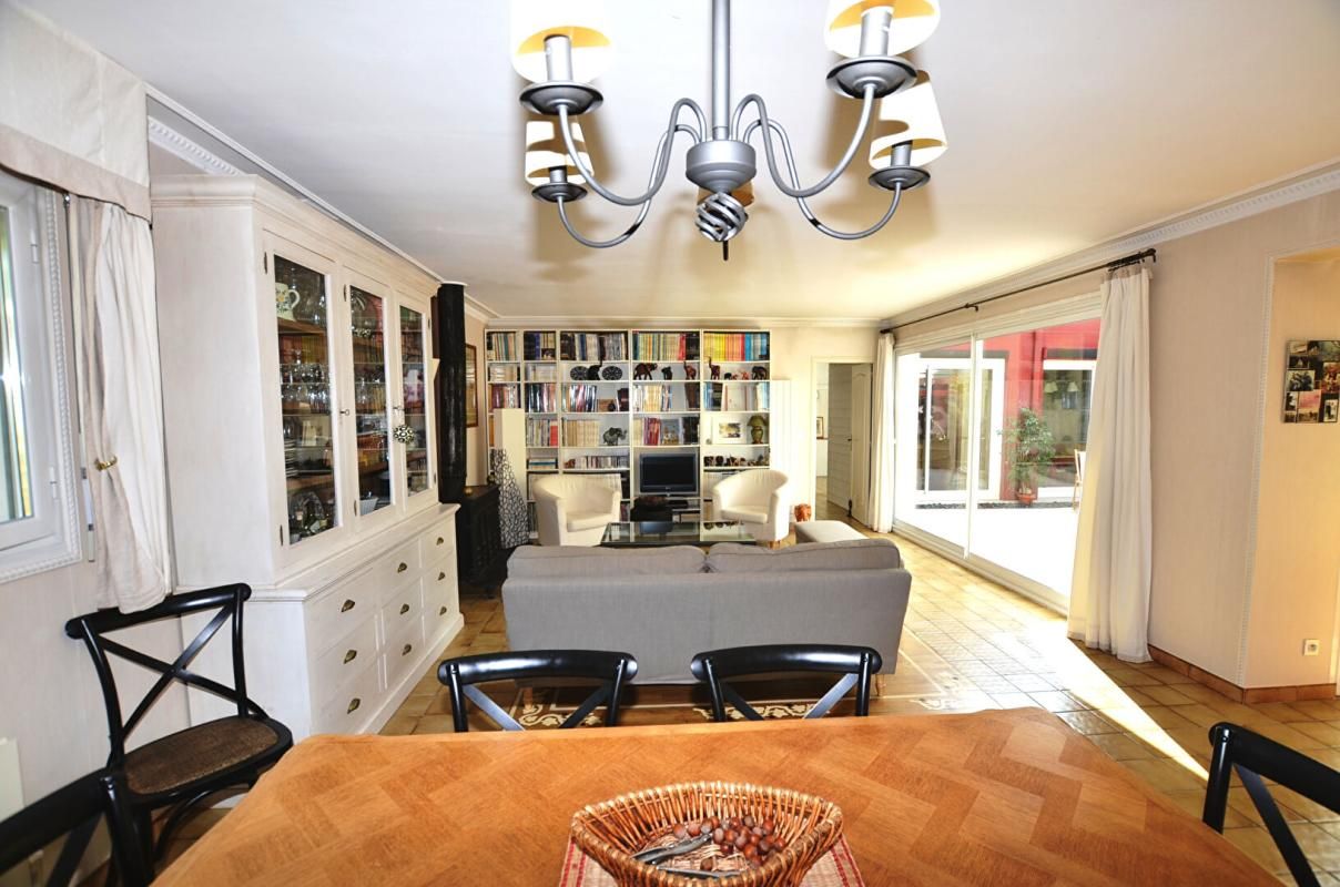 SAINTE-GENEVIEVE-DES-BOIS 91700 - Maison de Plain-pied 4