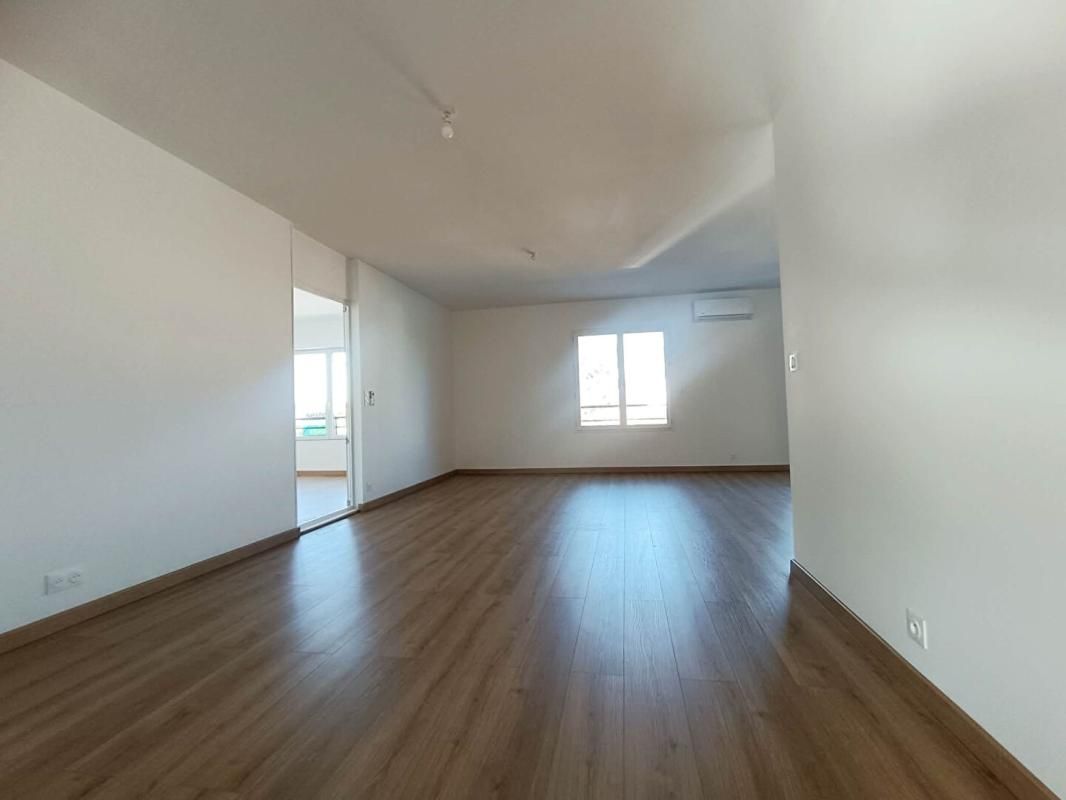 ISTRES Appartement Istres 4 pièce(s) 101 m2 ET Terrasse 4