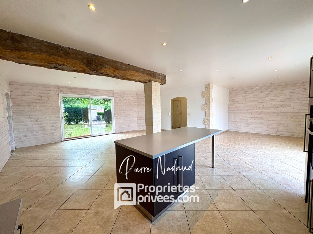 SAINT-MICHEL-DE-MONTAIGNE Maison Saint Michel De Montaigne 5 pièces 4 chambres 2