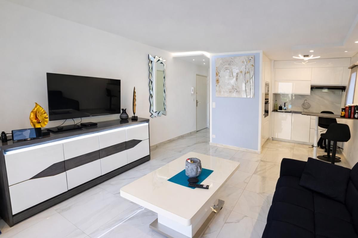 FREJUS Appartement Frejus 1 pièce(s) 34 m2 + garage 4