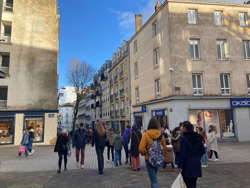 NANTES 44000 NANTES - LOCAL COMMERCIAL 40 M²  A LOUER, QUARTIER GRASLIN 2