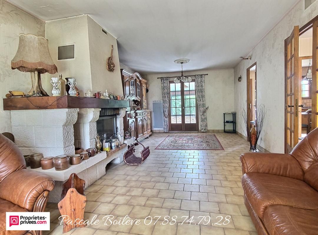 VERNOIL-LE-FOURRIER Maison sur sous-sol avec terrain arboré - Vernoil le Fourrier (49390) 3