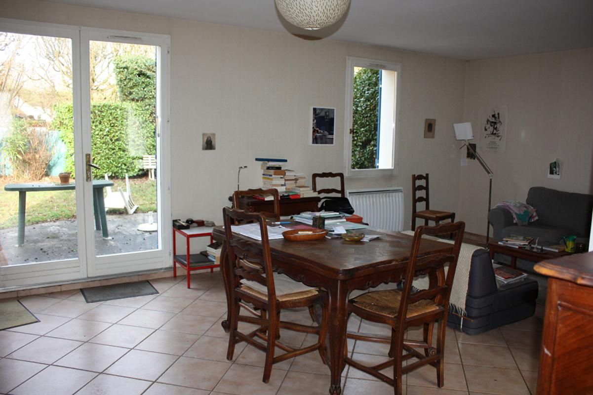 DOURDAN Maison Dourdan 6 pièce(s) 90 m2 4