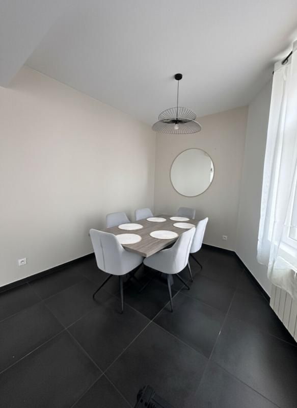 HENIN-BEAUMONT Maison 140 m²  - Centre-ville Hénin-Beaumont - 3 chambres + cour 4