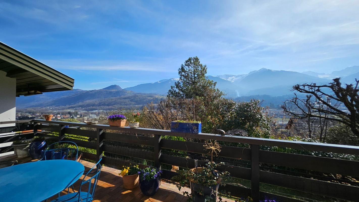 LA ROCHETTE Maison d'architecte 8P 252 m² VALGELON-LA ROCHETTE (73110) 1