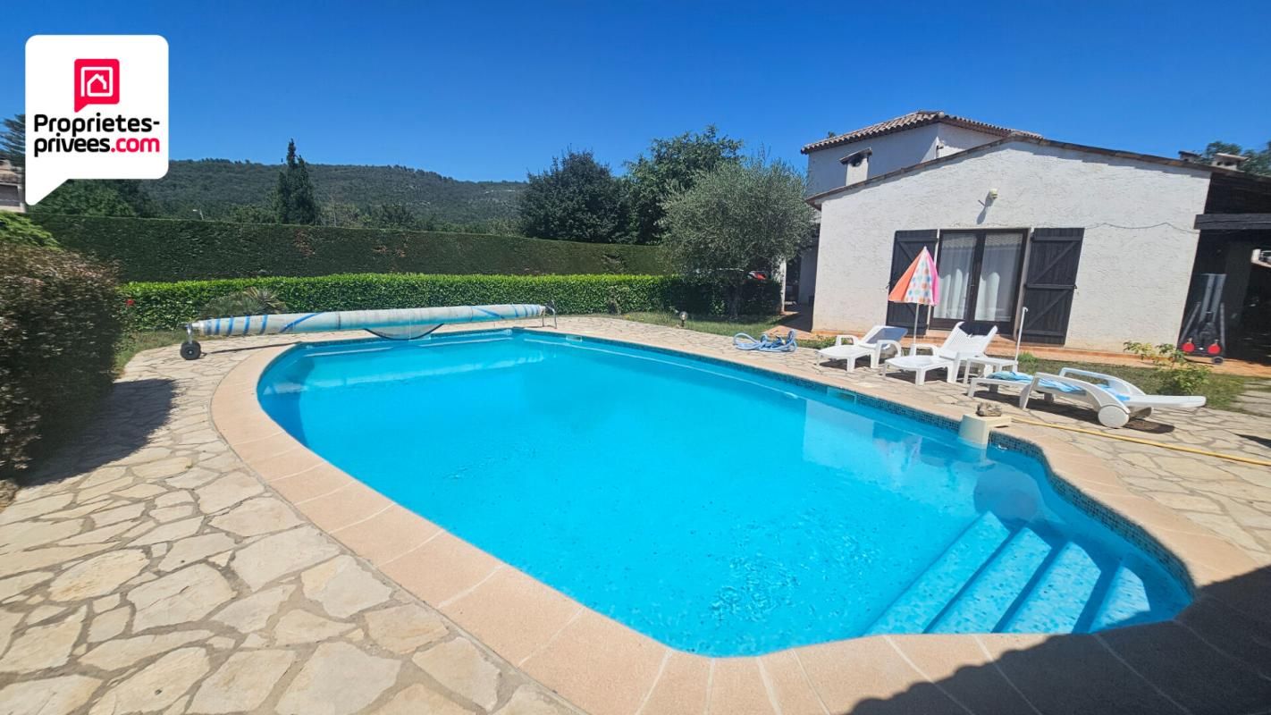 SAINT-CEZAIRE-SUR-SIAGNE Villa 6 PIECES 170 m2 PISCINE GARAGE TERRAIN 1800 M2 4
