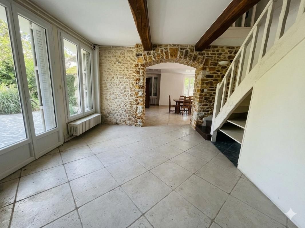 MEREVILLE Superbe Propriété dans la vallée de la juine comprenant deux maisons 4
