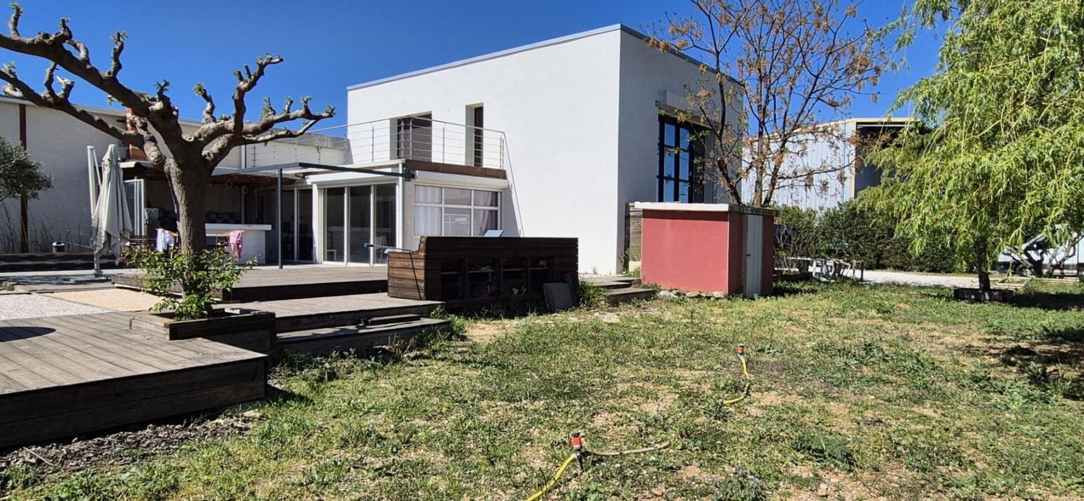 PAULHAN Villa Plus hangar 1