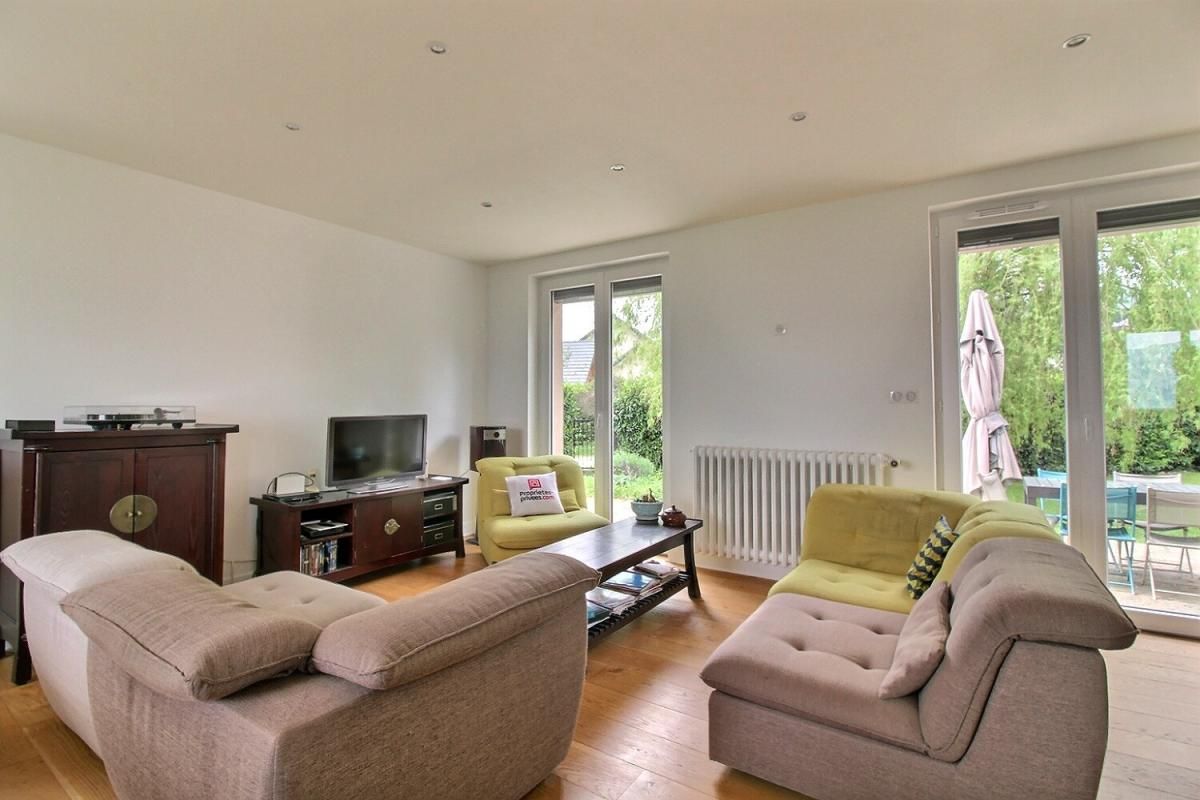 VIMINES Maison Vimines 5 pièce(s) 143,61  m2 3