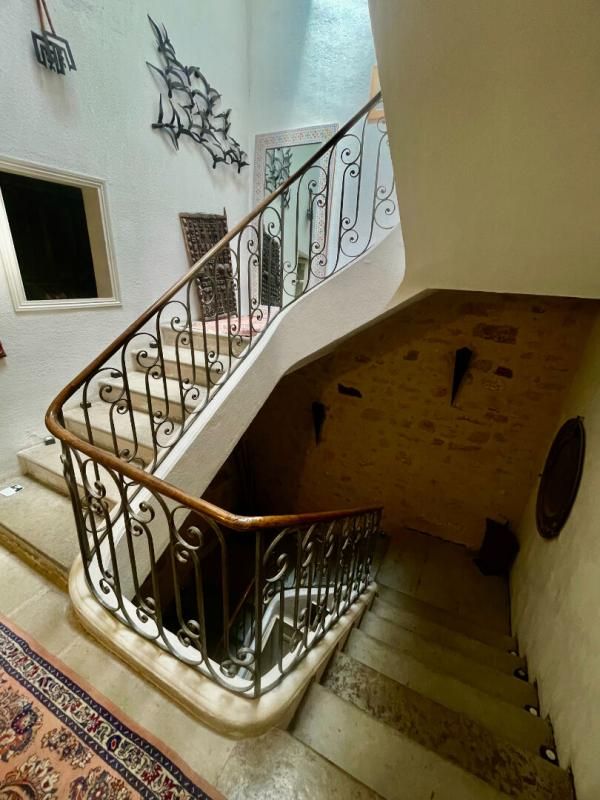 PéZENAS Maison de village  atypique de 10 pièces 345 m2, 6 chambres 3