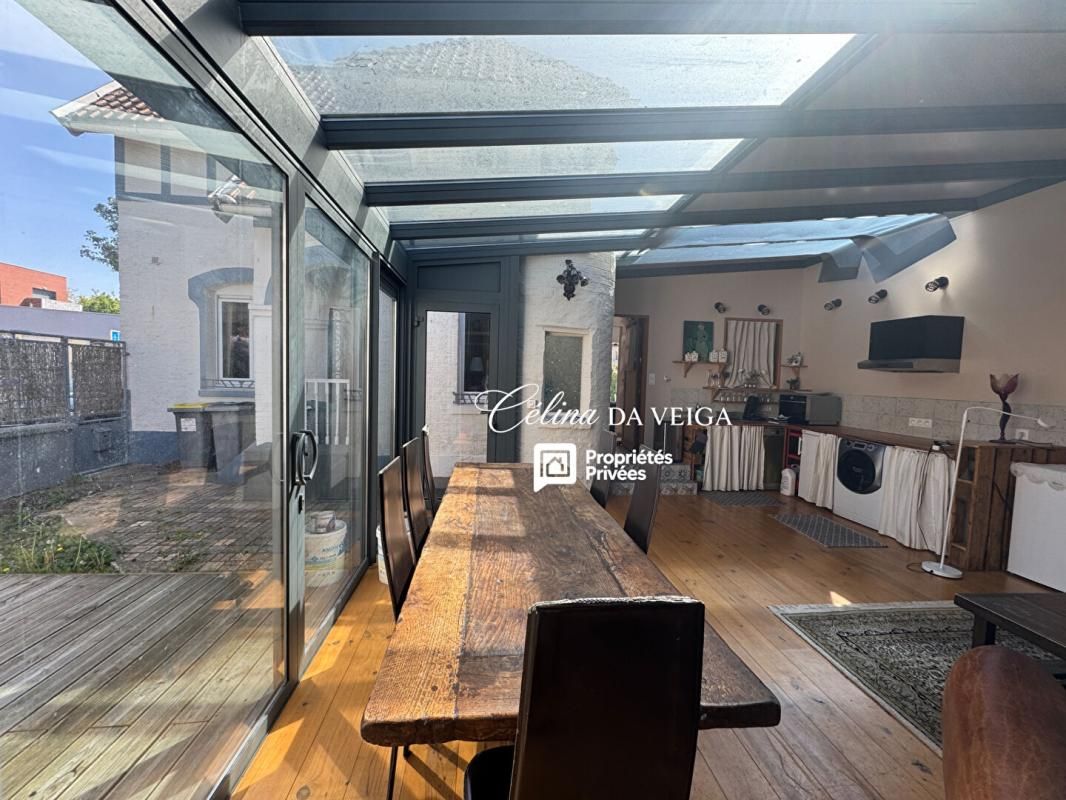 LILLE Maison individuelle  à Lille, 4 chambres, 2 salle de bains , jardin + Garage secteur Eurasanté 2