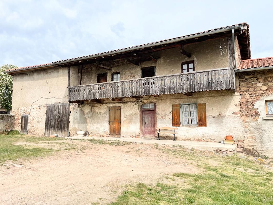 VéZELIN-SUR-LOIRE Maison forezienne 4 pièce(s) 133 m2 3