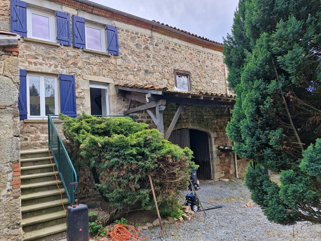 CREMEAUX CREMEAUX - CORPS DE FERME 1