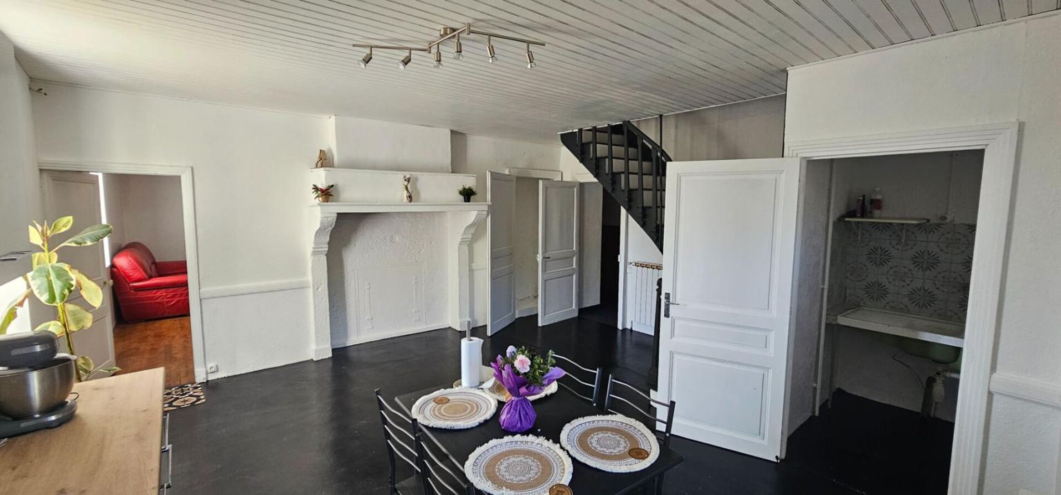 CREMEAUX CREMEAUX - CORPS DE FERME 3