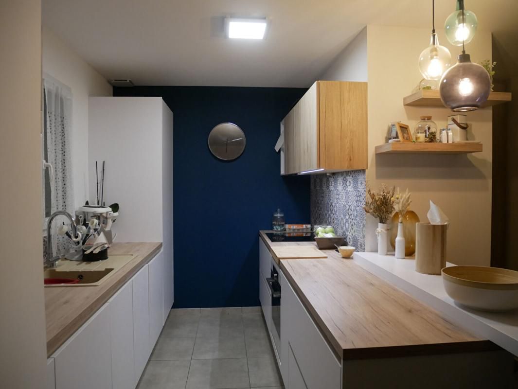 SALON-DE-PROVENCE Maison 3 chambres avec jardin 2