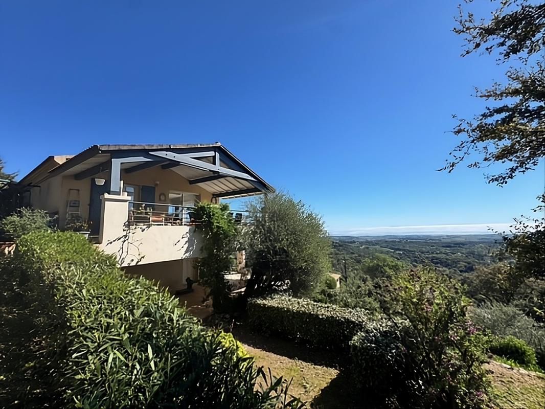 CHIATRA Maison T8 Vue panoramique exceptionnelle · Trois îles à l'horizon 2