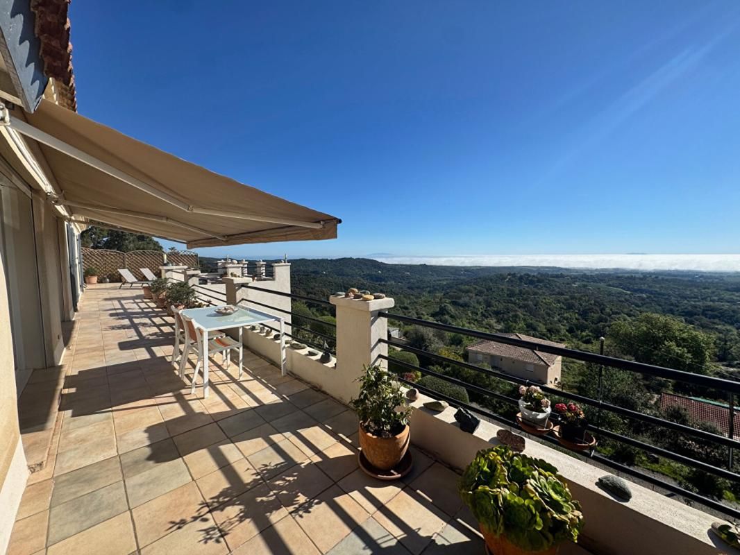 CHIATRA Maison T8 Vue panoramique exceptionnelle · Trois îles à l'horizon 4