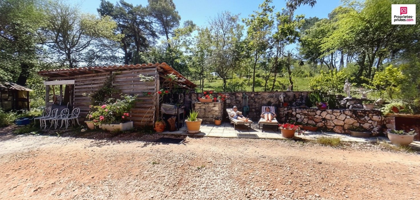 ESPARRON-DE-VERDON Propriété 196 m² avec accès lac d'Esparron de Verdon 3