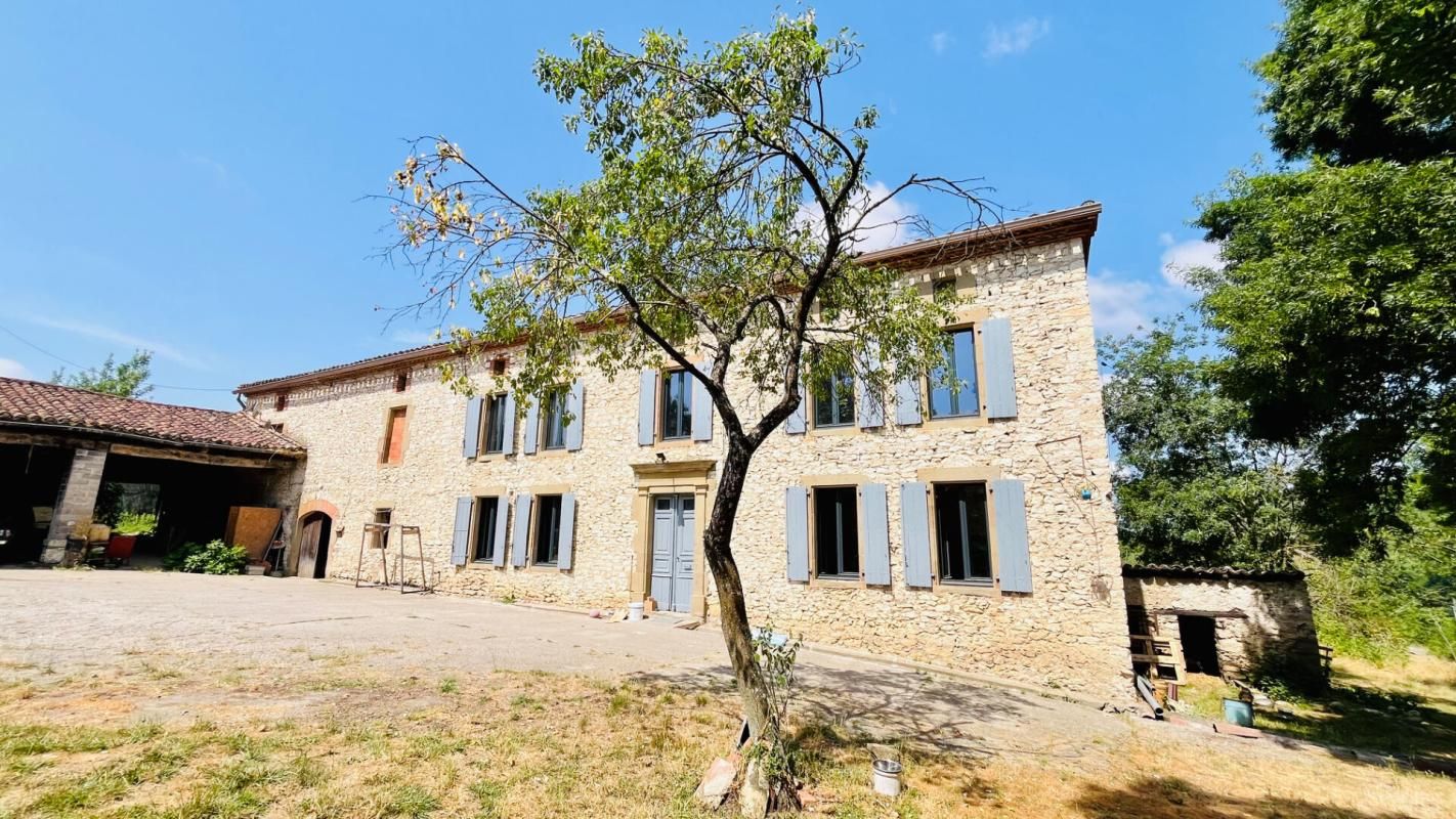 Corps de ferme 7 pièce(s) 340 m2