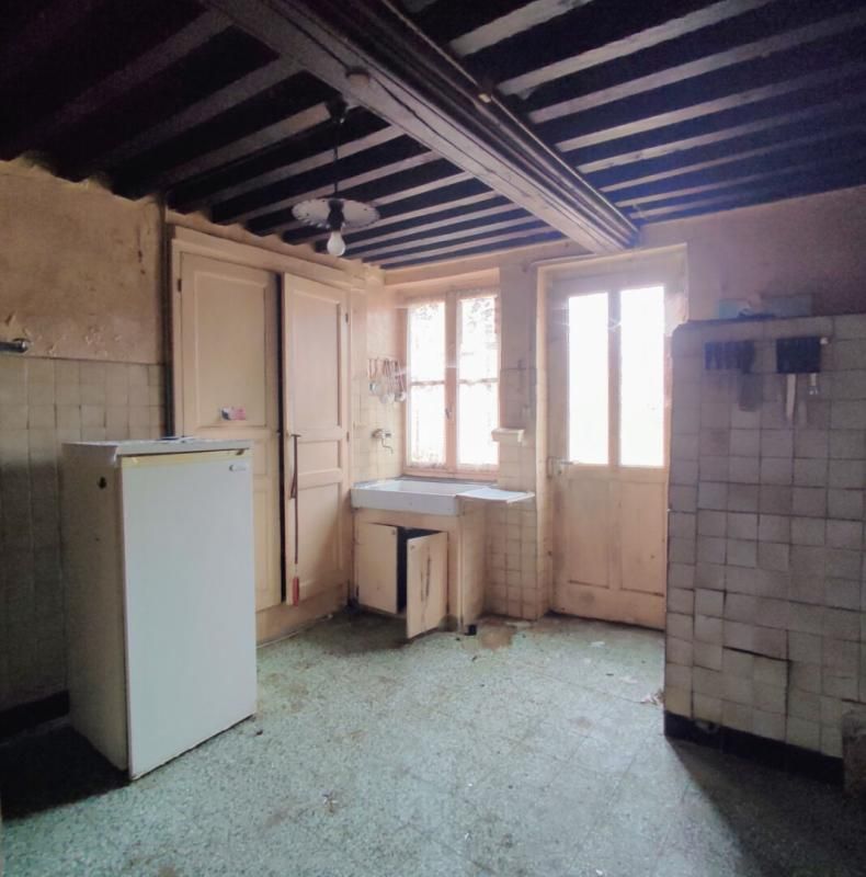 SAINT-MARTIN-DU-PUY Maison Saint Martin Du Puy 4 pièces 85 m2 2