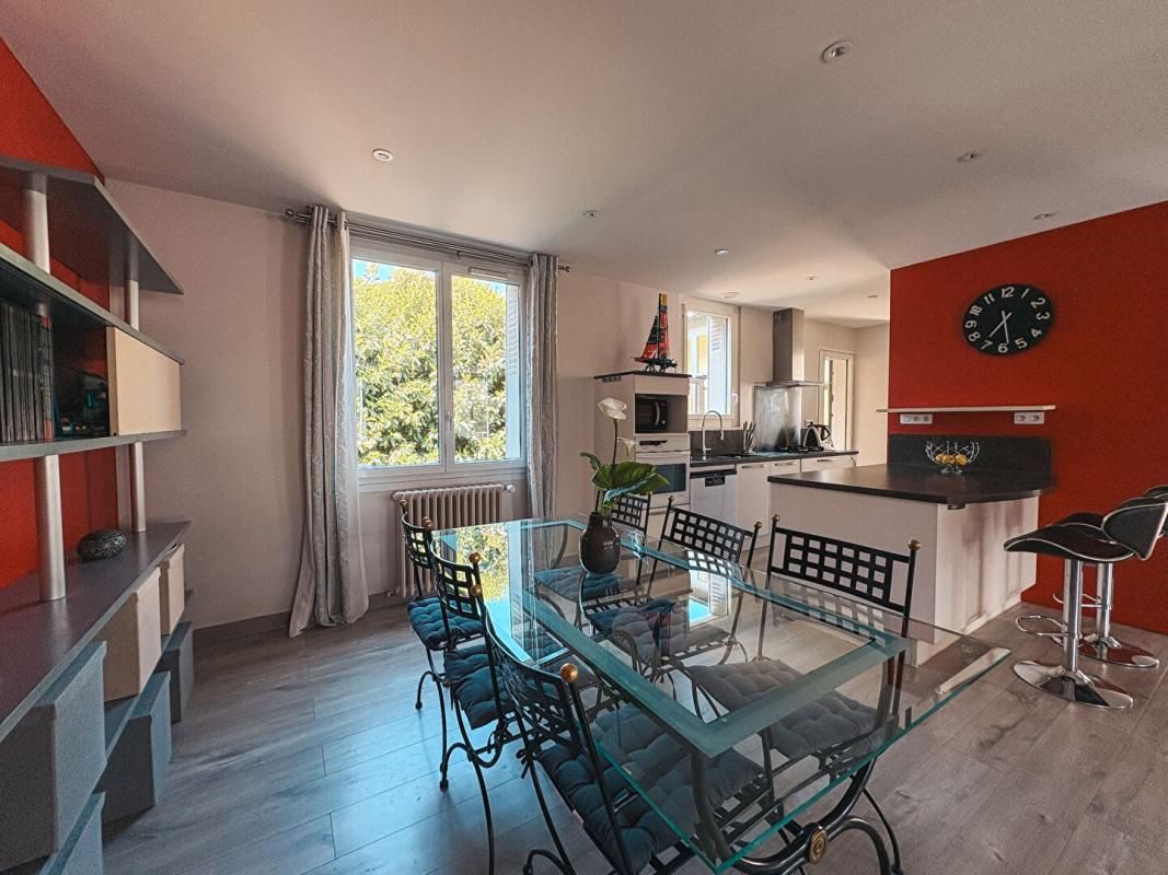 NANTES Maison 4 chambres, 2 garages - Quartier Longchamp Nantes 2