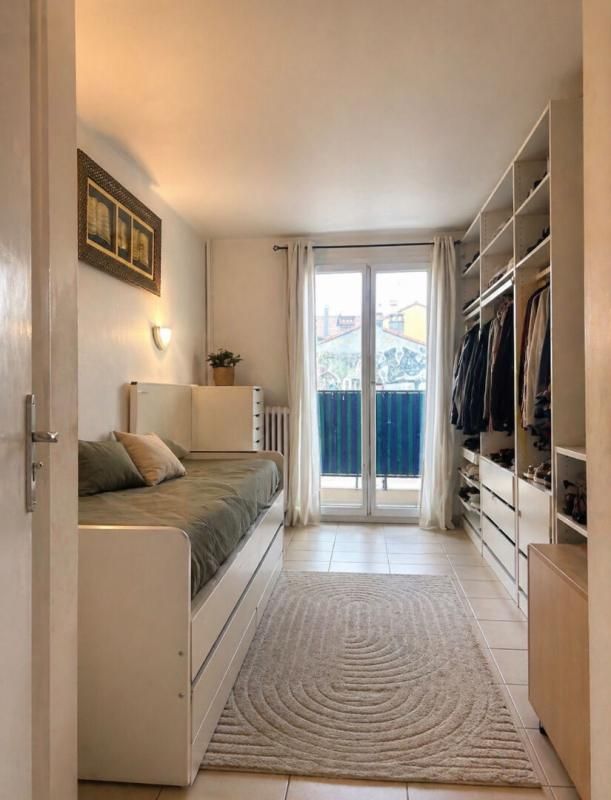 LE GOLFE JUAN Appartement 3 pièce(s) 3