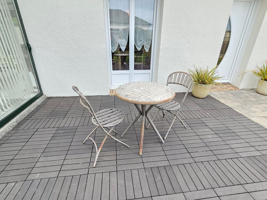 FONTAINE-BELLENGER Fontaine Bellenger - Maison sans travaux de 130 m2 - 4 chambres dont une en rez de chaussée sur  1010 m2 de terrain plat - Prix : 289.000 2