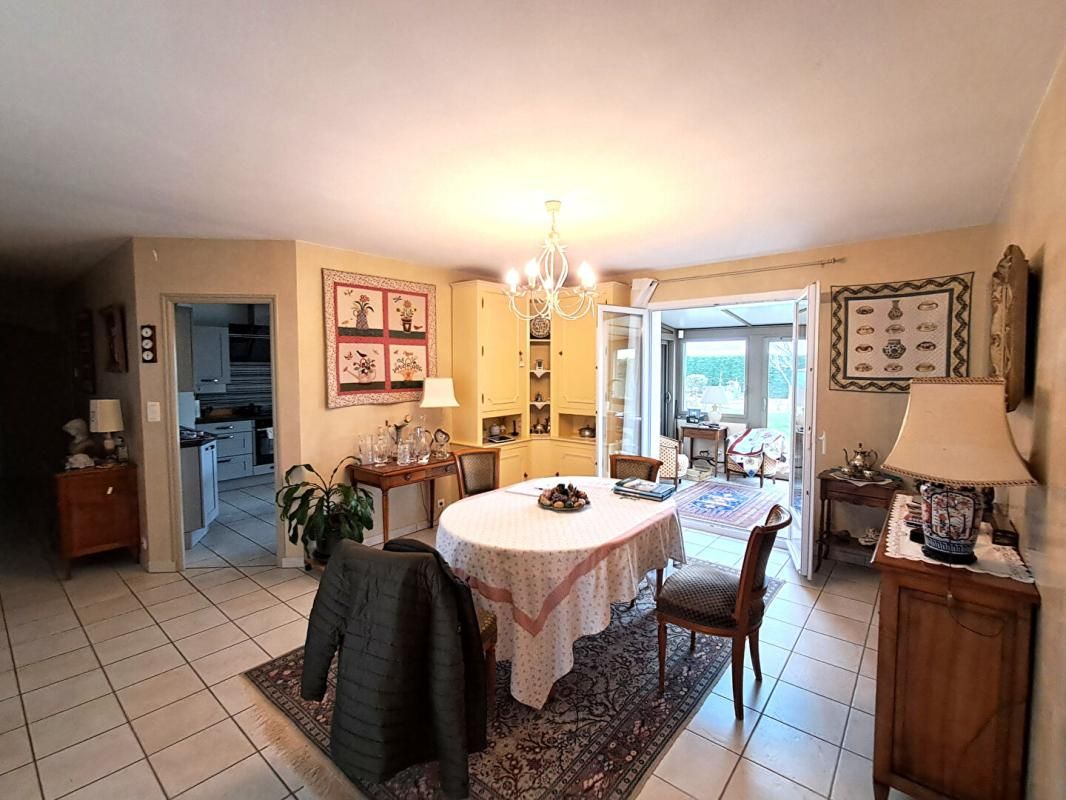 MONTREUIL Maison Montreuil 6 pièces 155 m2 4