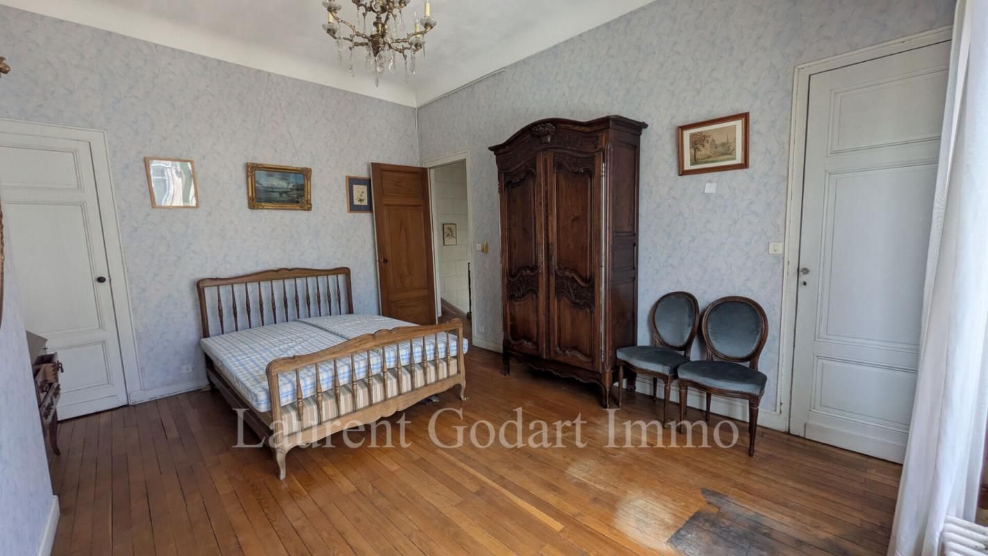 BORDEAUX Bordeaux St Genès - Maison 9 pièces 227m² avec extérieur 4