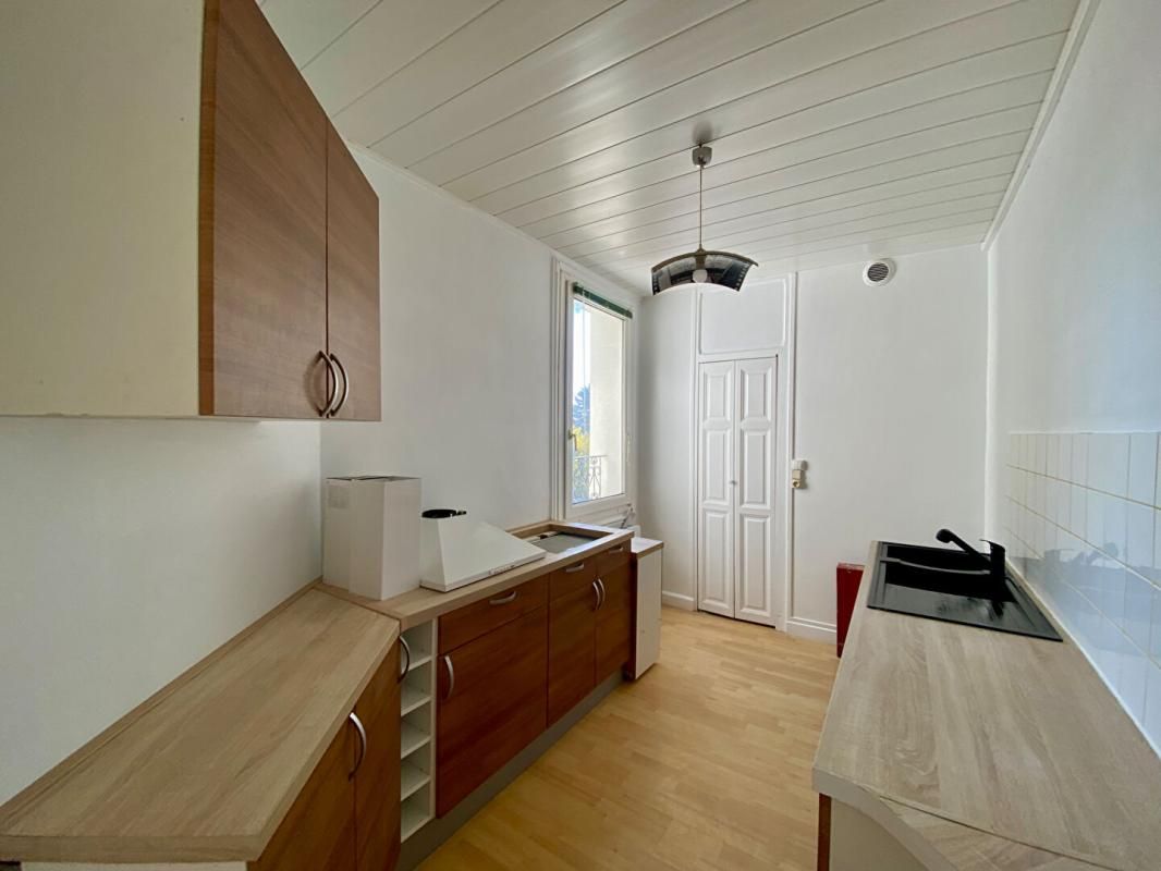 LE HAVRE T2 lumineux, entièrement rénové, quartier Massillon, centre-ville 2